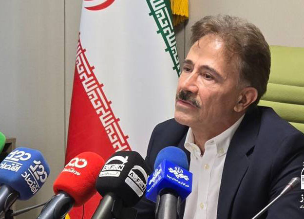 خمودگی دستگاه‌های اجرایی و کندی سرعت انجام امور در دولت، تبدیل به یک معضل اساسی شده است