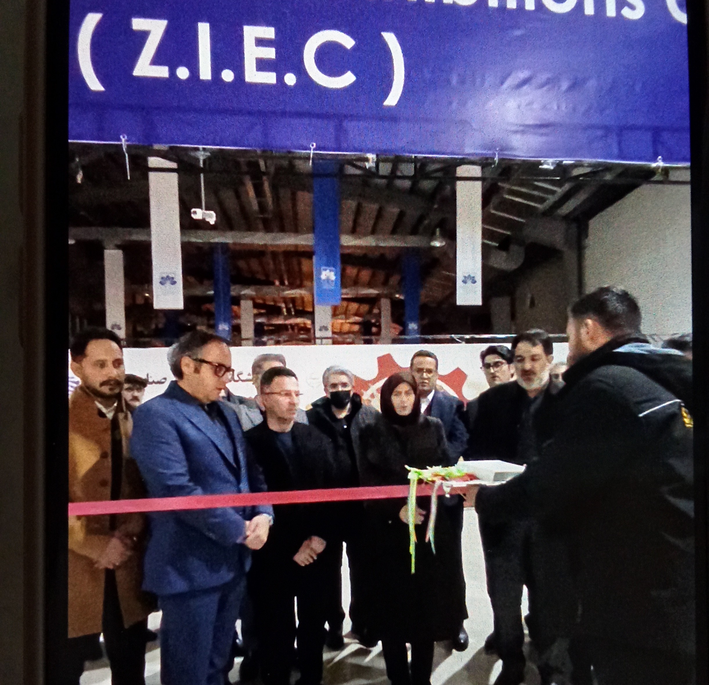 آغاز به کار نخستین نمایشگاه تخصصی آرد،نان و سایر صنایع وابسته در زنجان