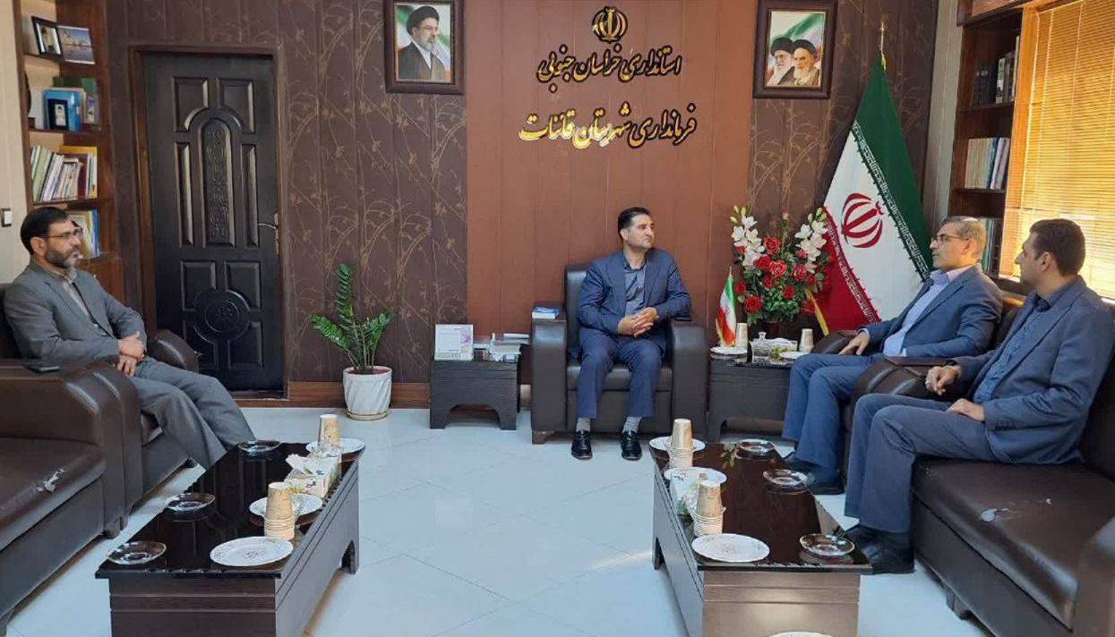 مدیرکل غله خراسان جنوبی طرح توزیع هوشمند آرد روستایی و عشایری در قائنات را بررسی کرد